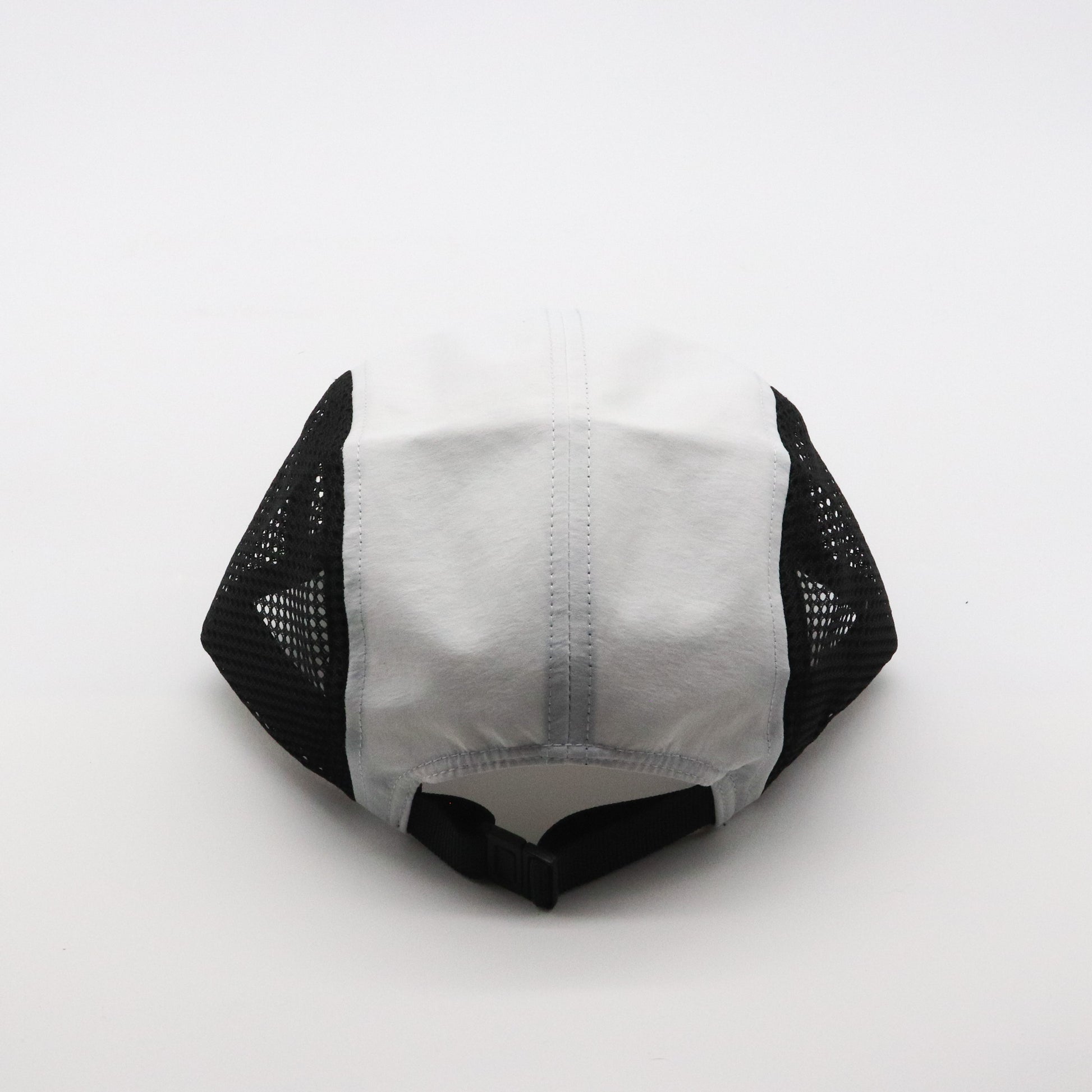 Nylon Camper 5 Panel - Black & White